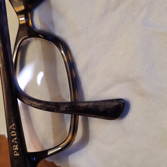 Prada Tortiose Shell Glass with Case - Picture 8 of 11